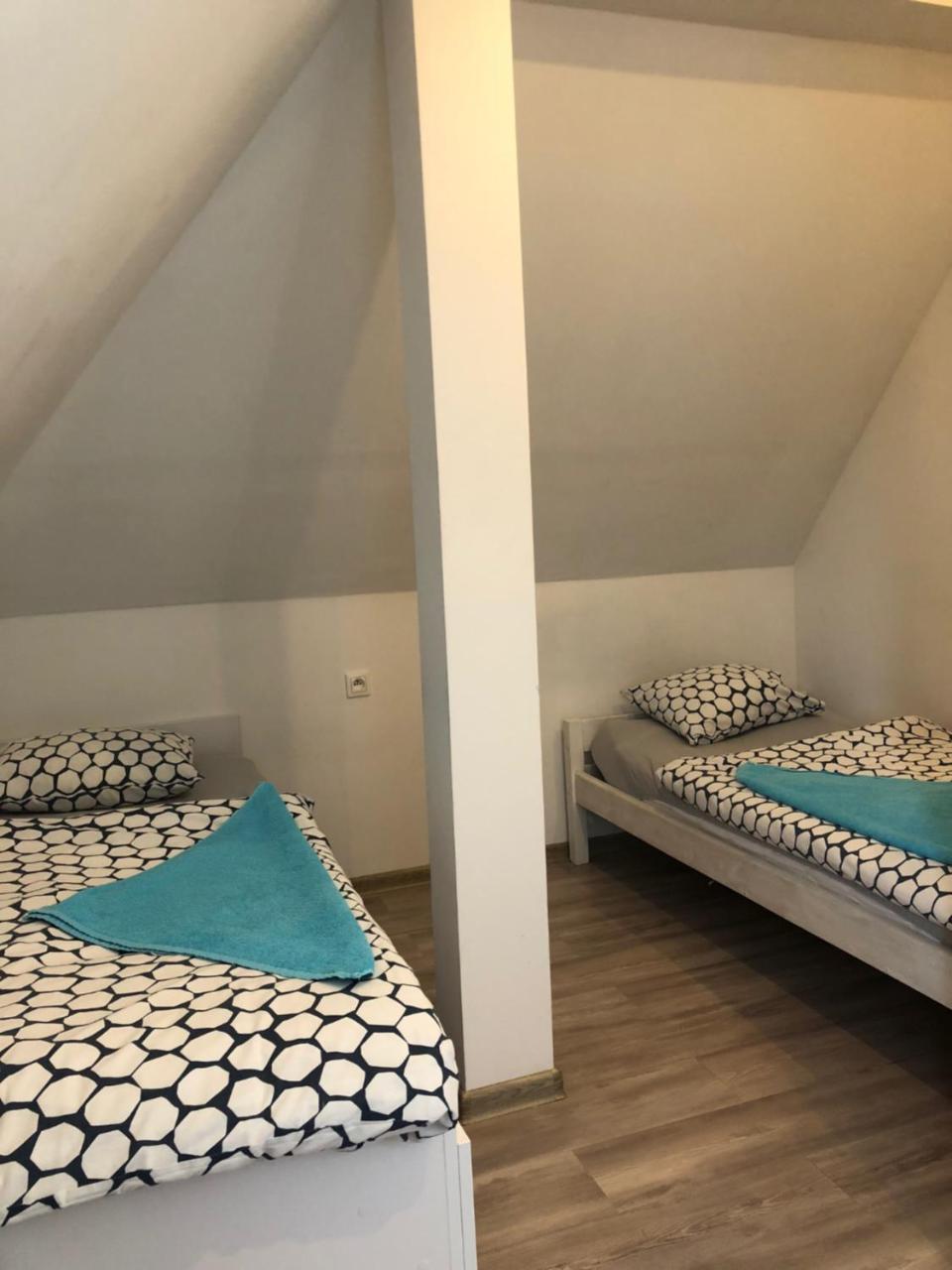 Przed świtem Hostel *